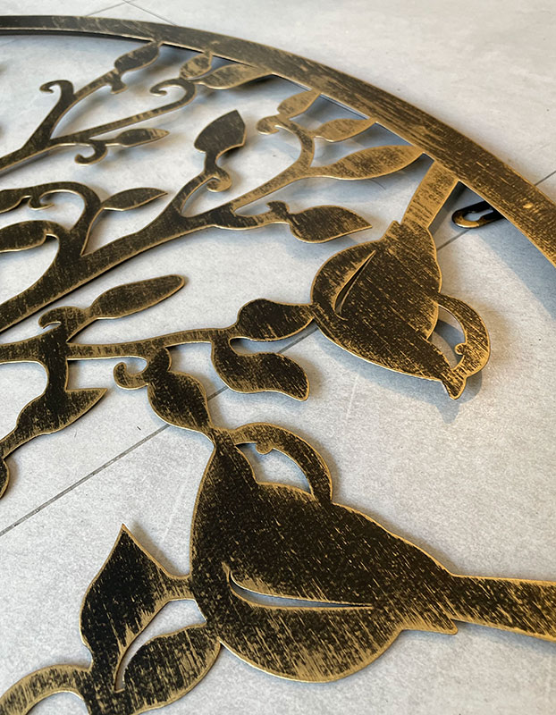 detalle decorado en oro