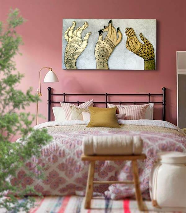 cuadros pared rosa dormitorio